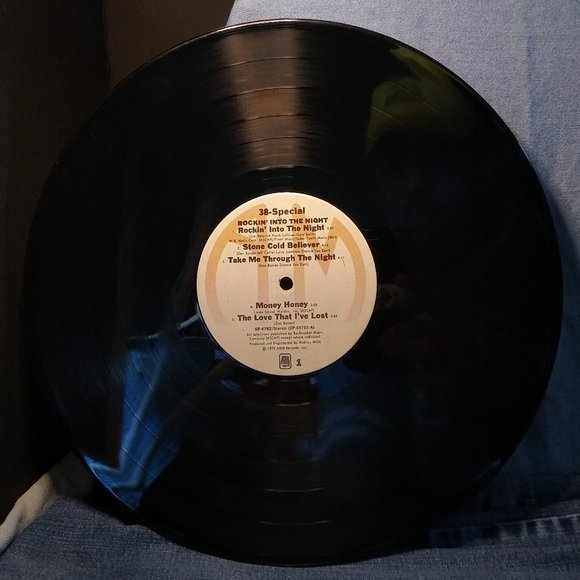 38 Special  Rockin Into The Night 1979 Vinyl Record - Picture 3 of 4